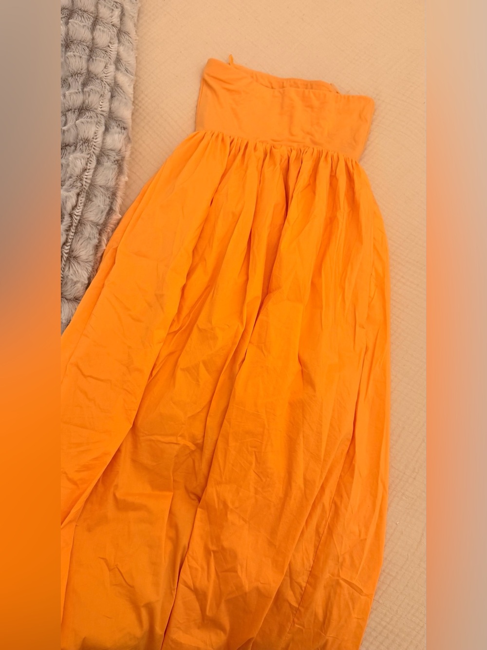 Dynamite Strapless midi dress